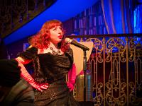 Croissants et Corsets  Brunch Burlesque par la troupe du Burlesque Moulin, dimanche 20 mars 2016