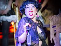 Brunch Burlesque  La troupe de Burlesque Moulin au Biz de Paris le 19 mars