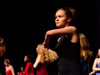 Scènes de danse  Par les élèves de l'option Art Danse du Lycée Jean Monnet de Crepy en Valois